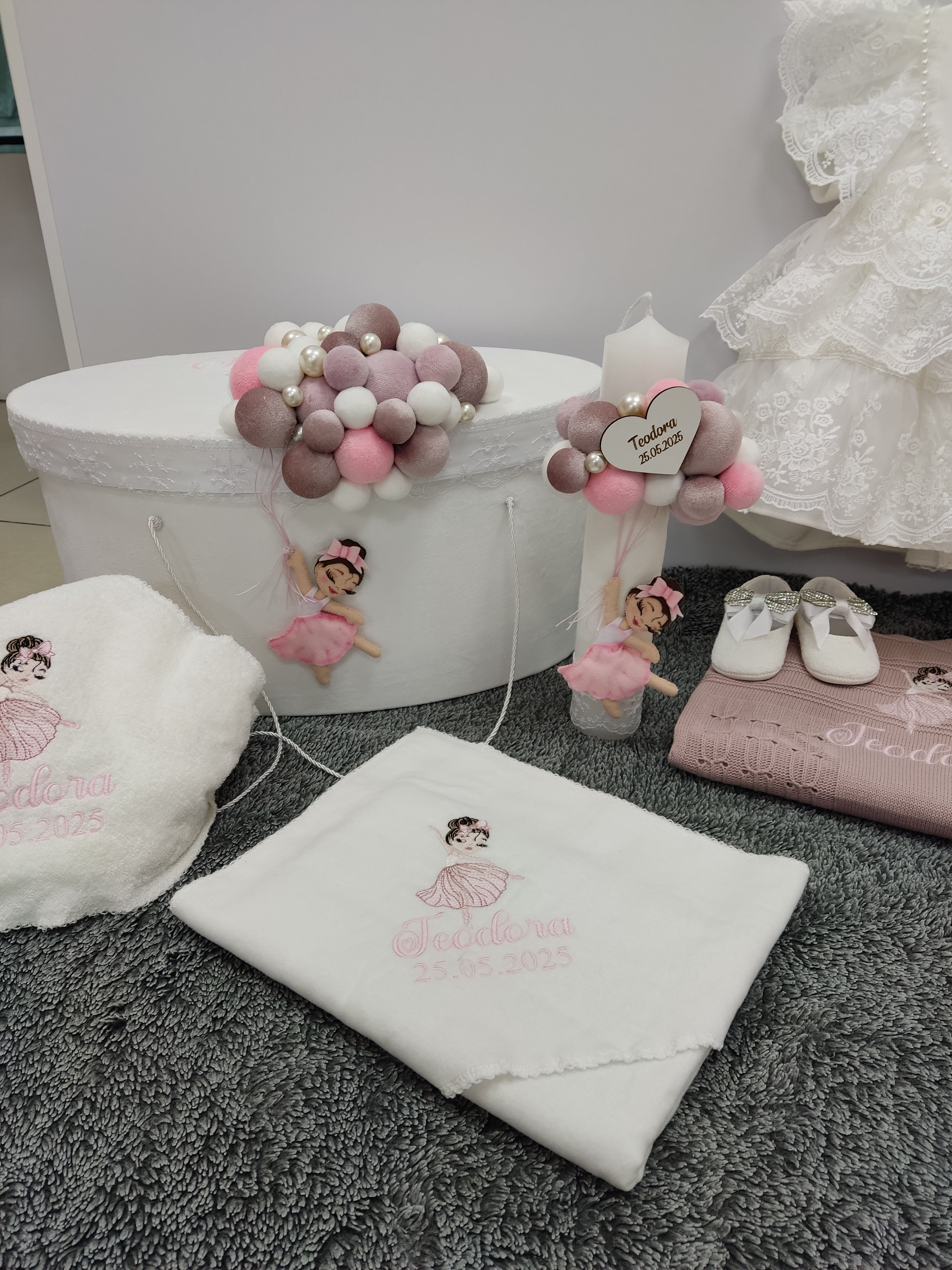 Trusou botez fetita - tematica balerina cu baloane