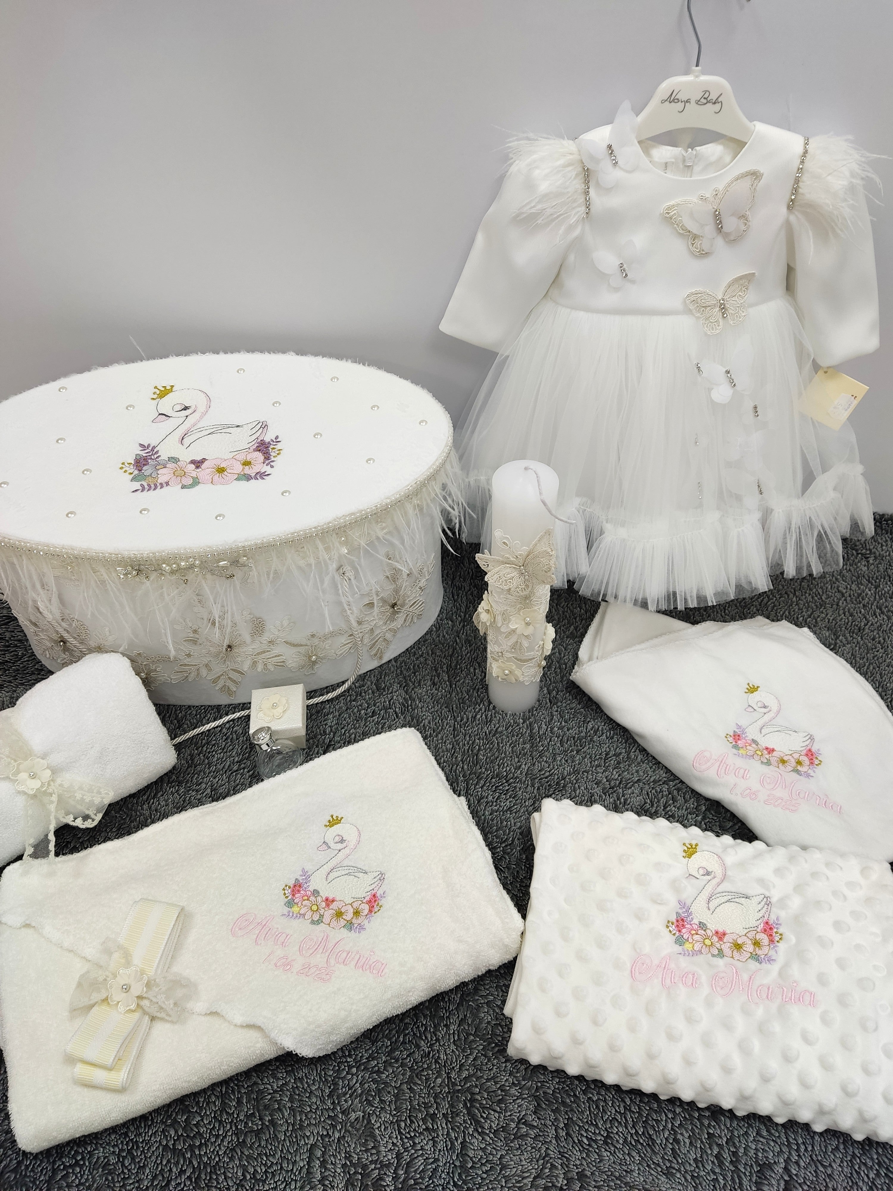 Trusou complet fetita alb - Lebada