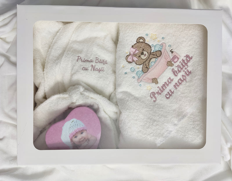 Set prima baita cu nasii fetita- prosop si halat