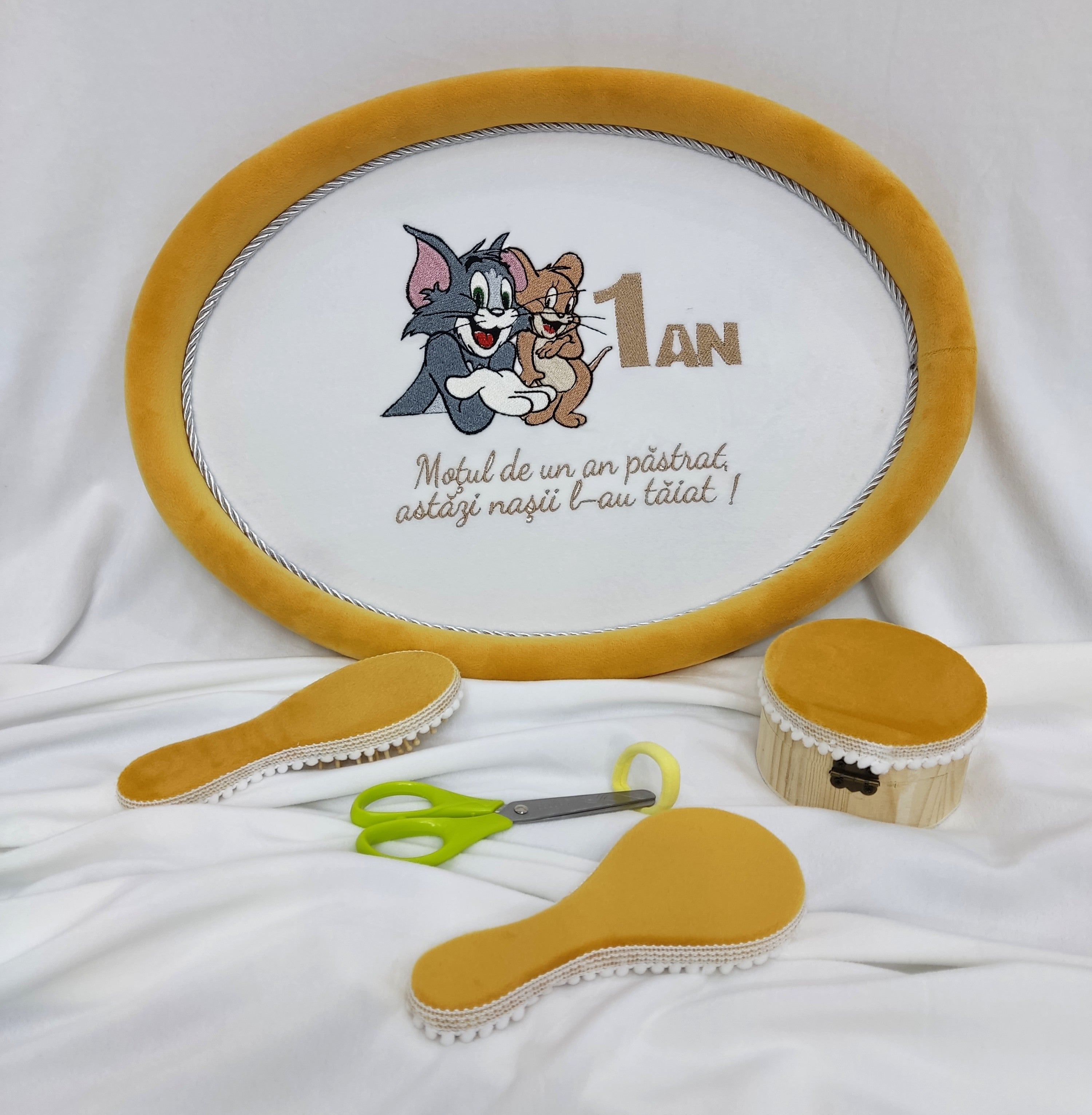 Set mot catifea galben - tom si jerry