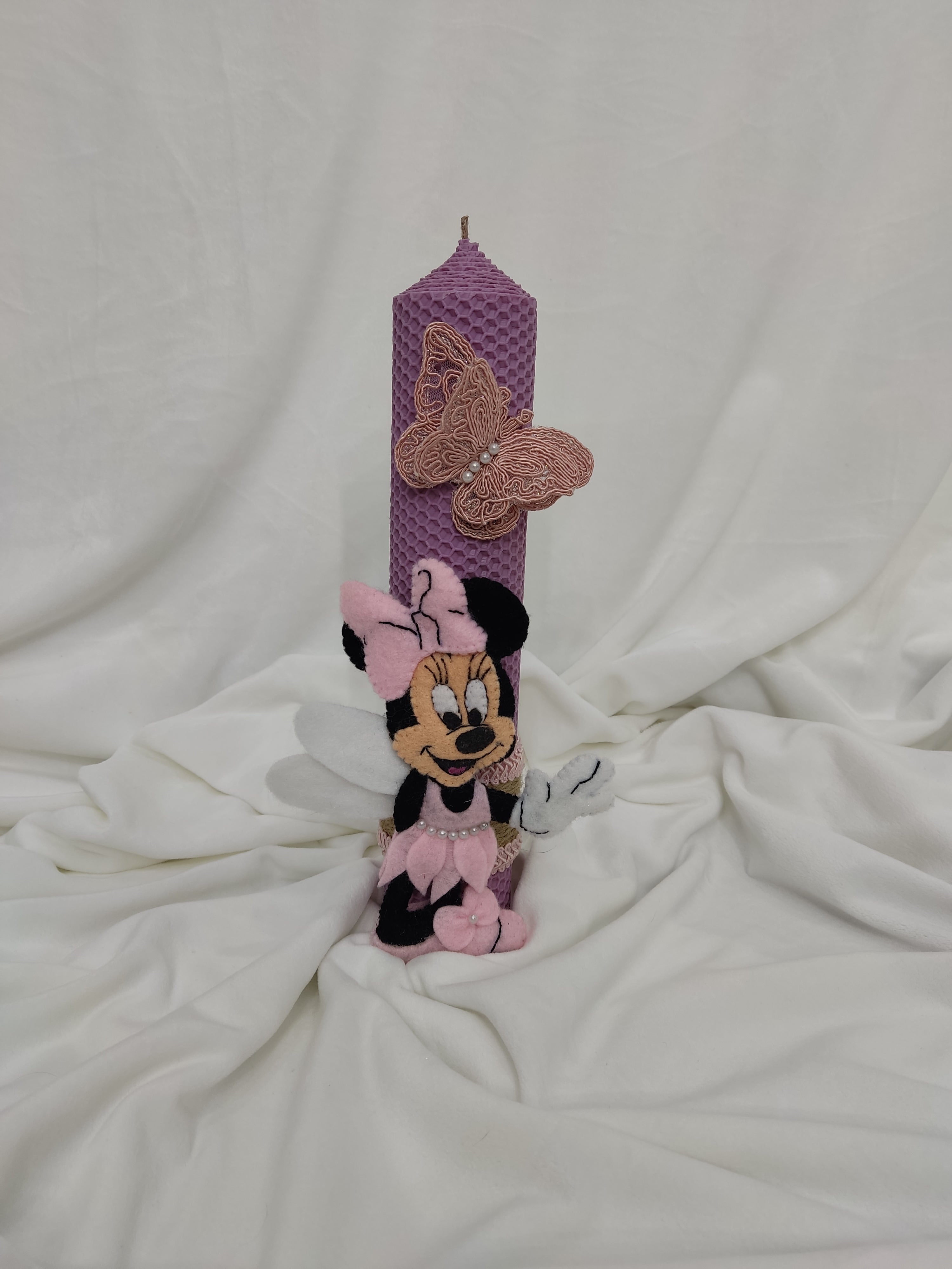 LUMANARE BOTEZ TIP FAGURE TEMATICA MINNIE FLUTURI