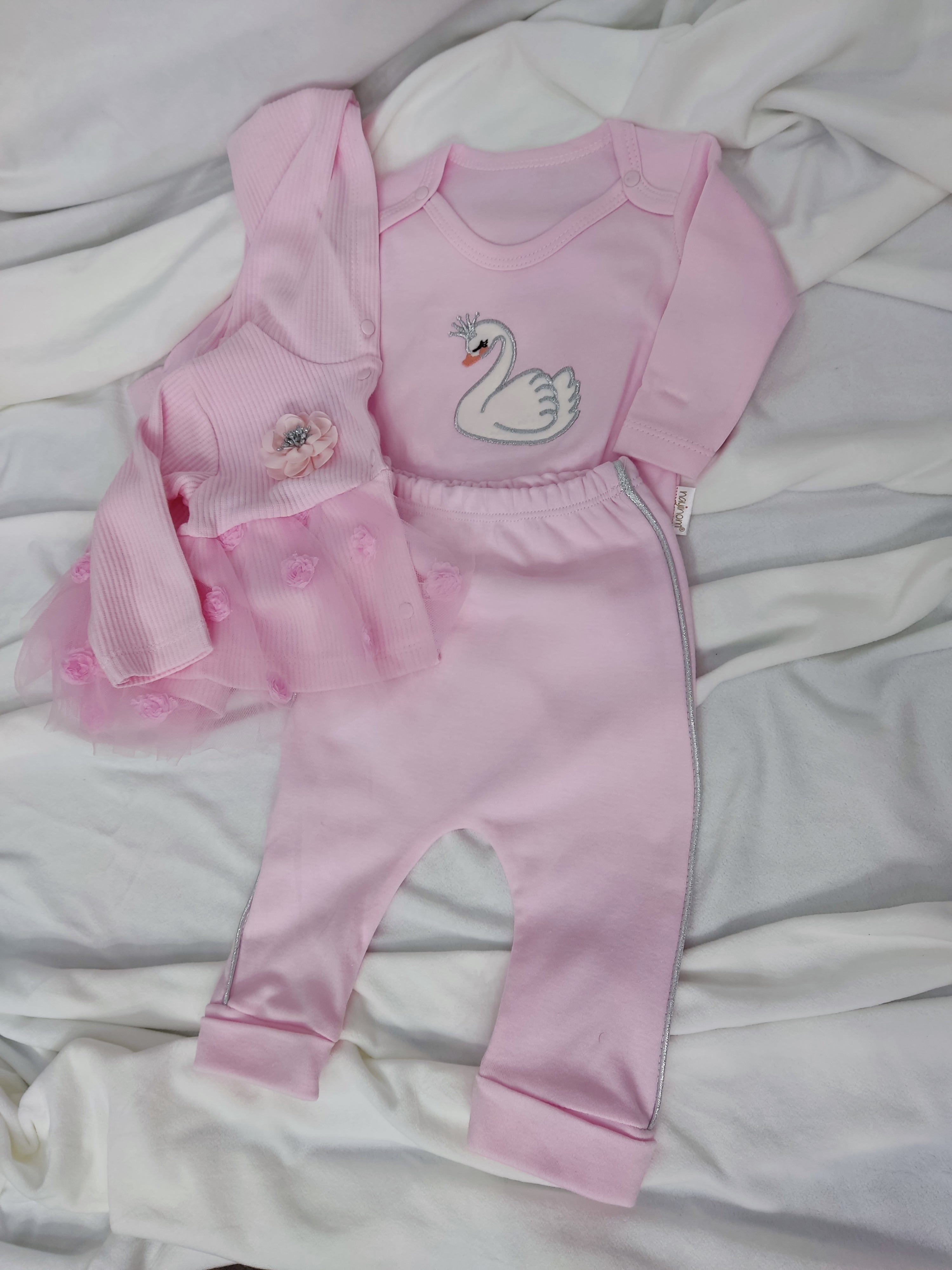 Compleu roz fetita - lebada