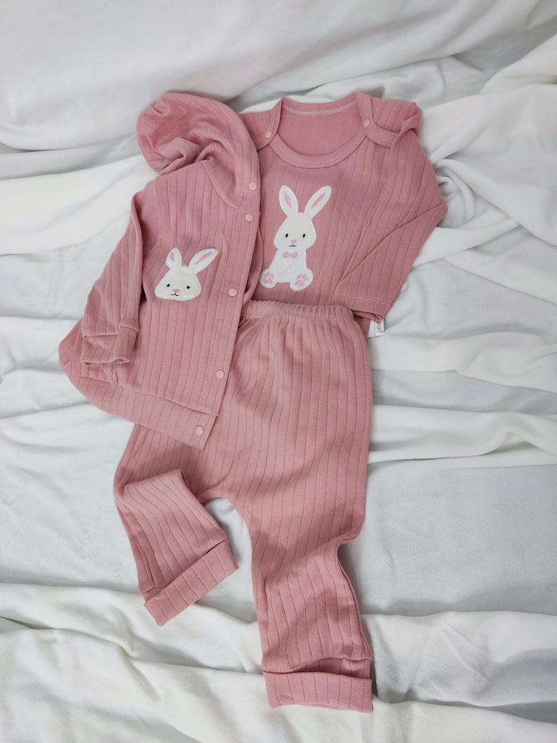 Compleu fetita - iepuras