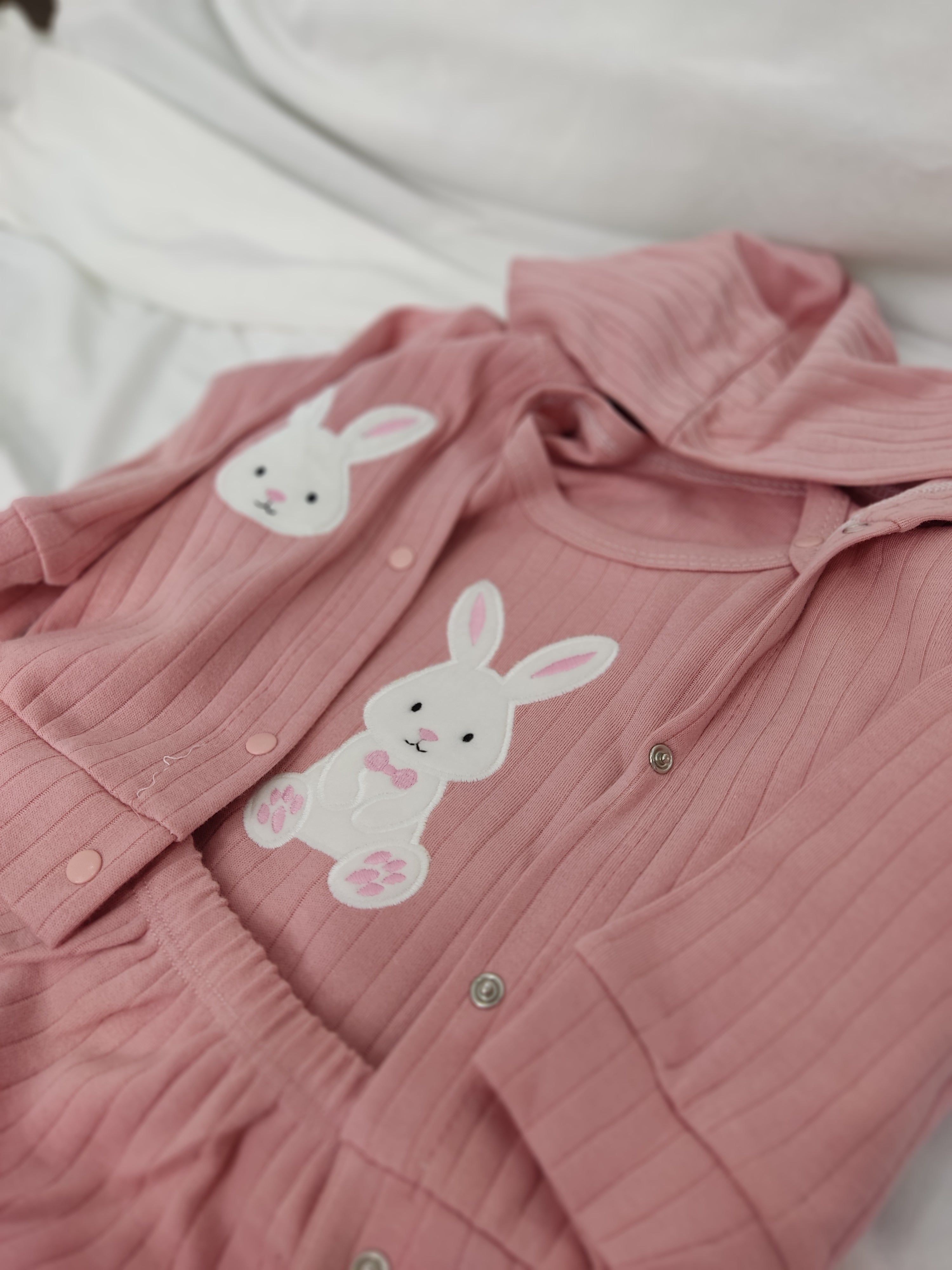 Compleu fetita - iepuras