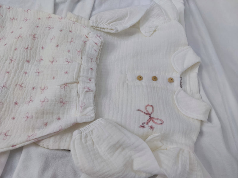 Compleu muselina  pentru fetite - alb