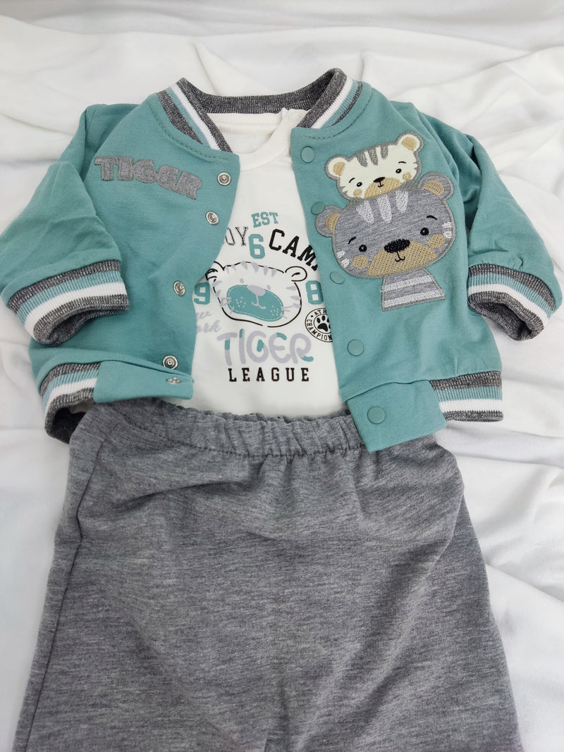 Compleu baiat - Jungle