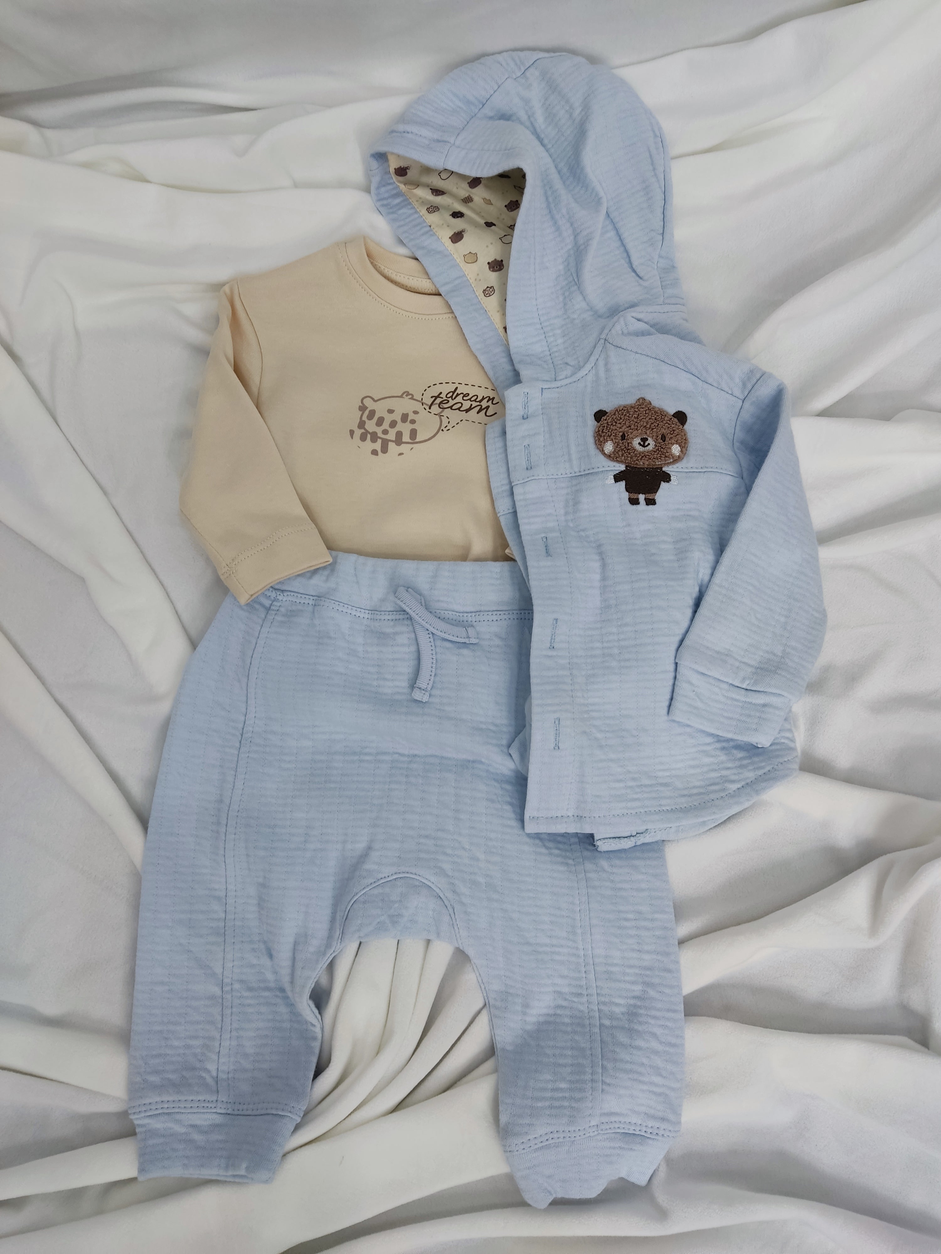 Compleu baiat urs - bleo