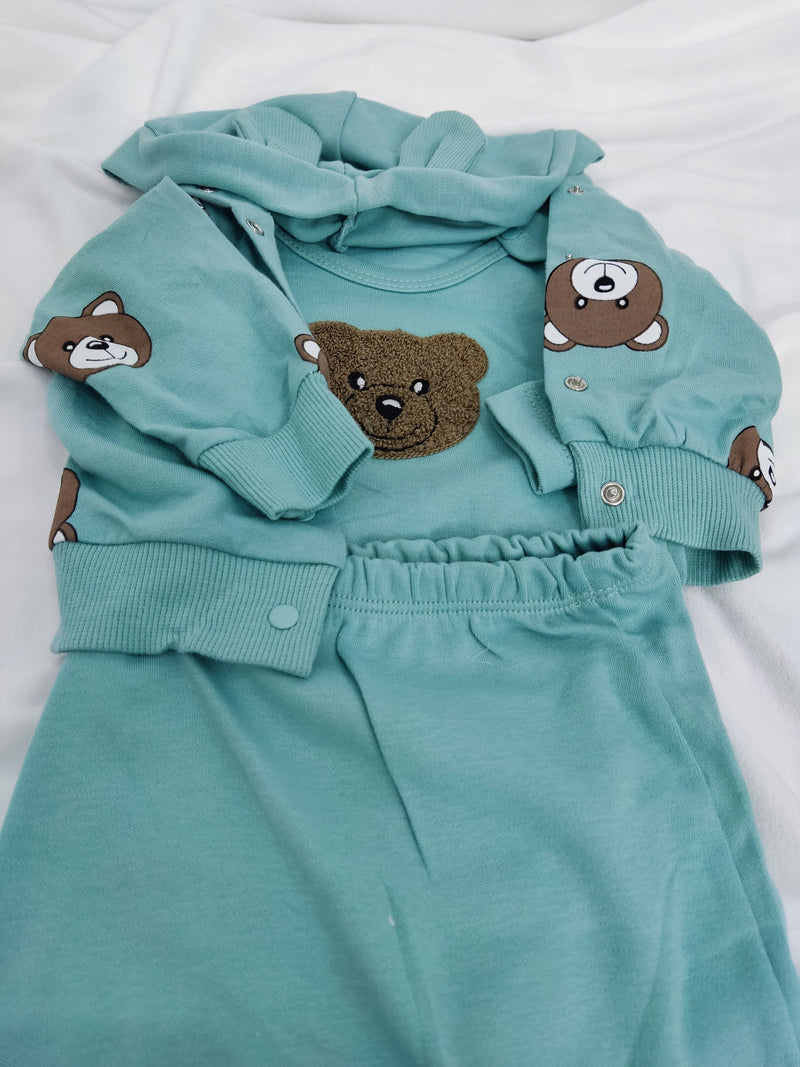 Compleu baiat - Teddy