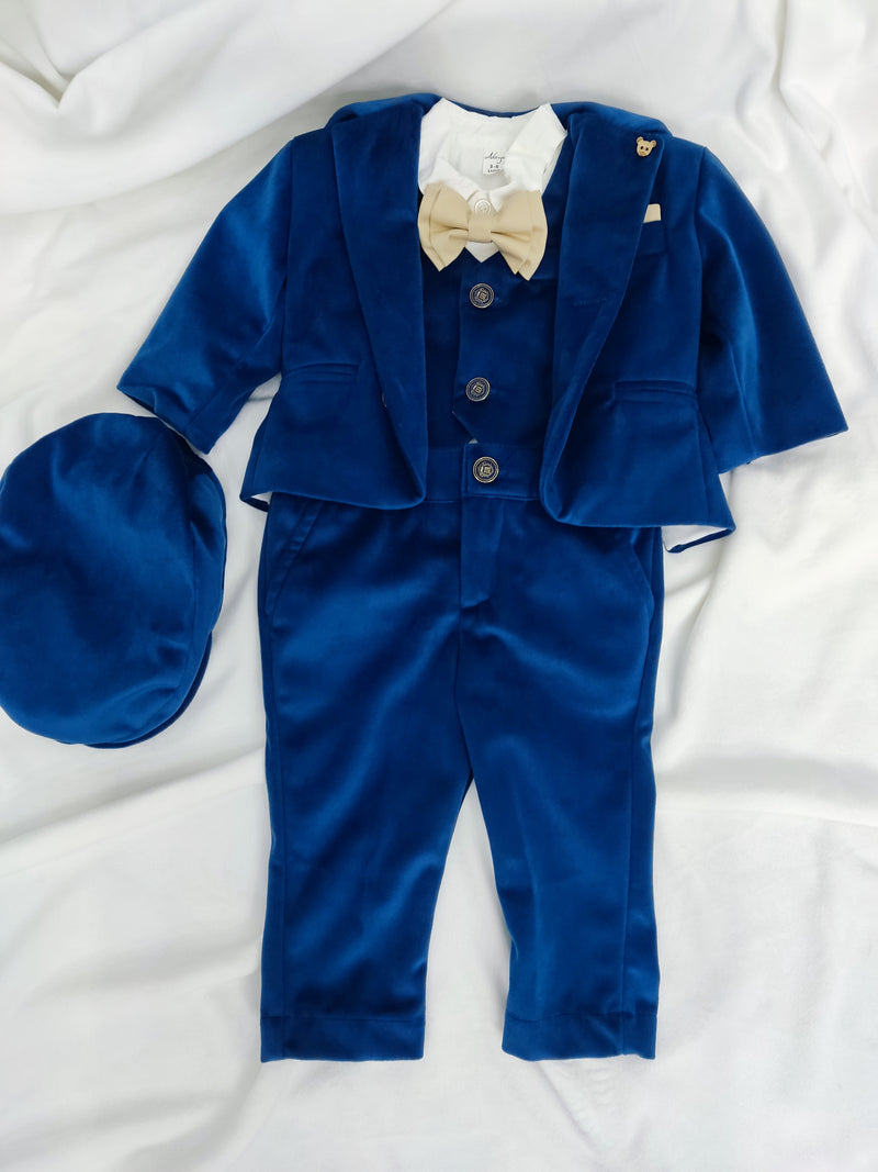 Costum catifea bleumarin