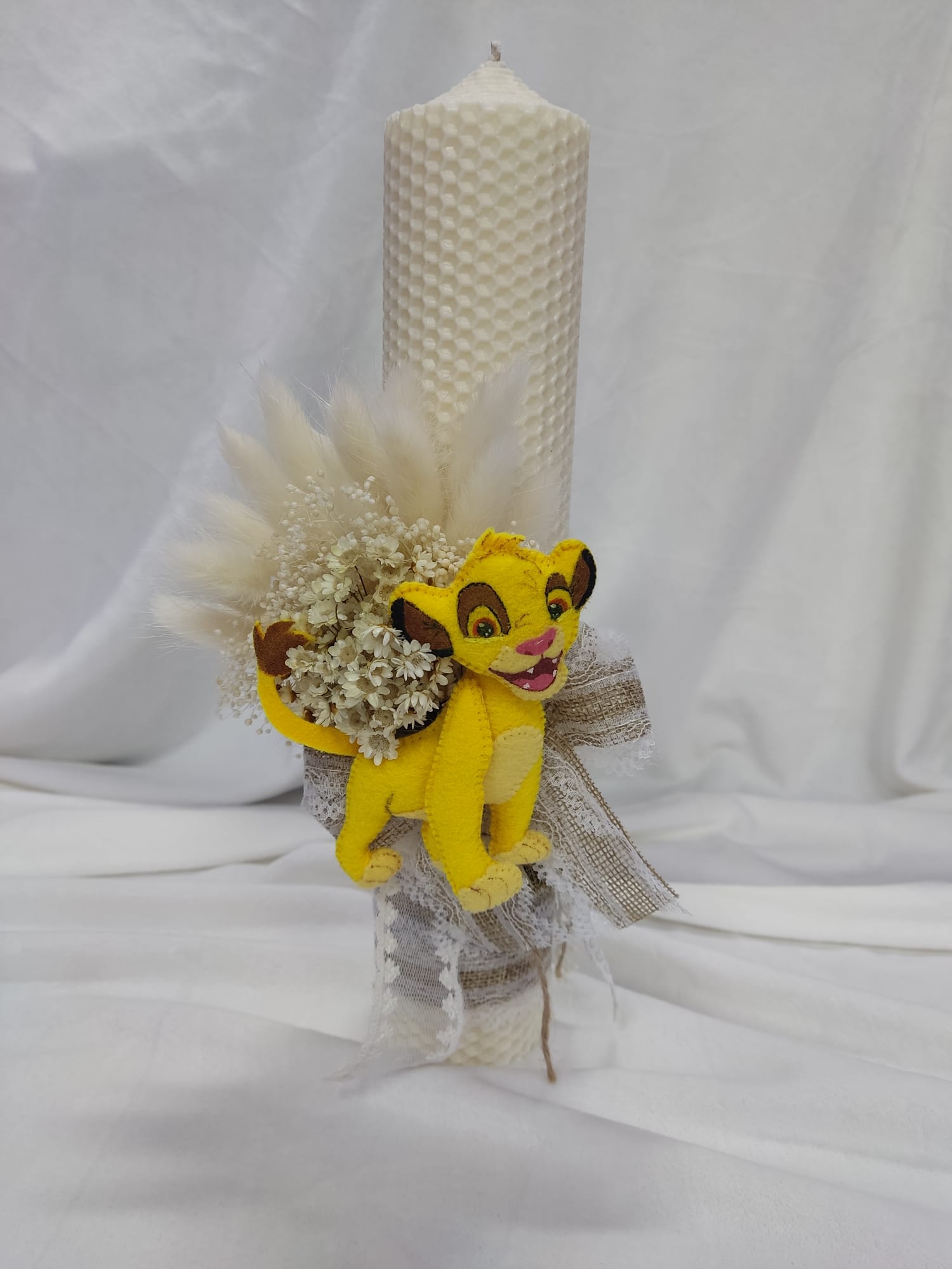 Lumanare botez tip fagure - leutul Simba