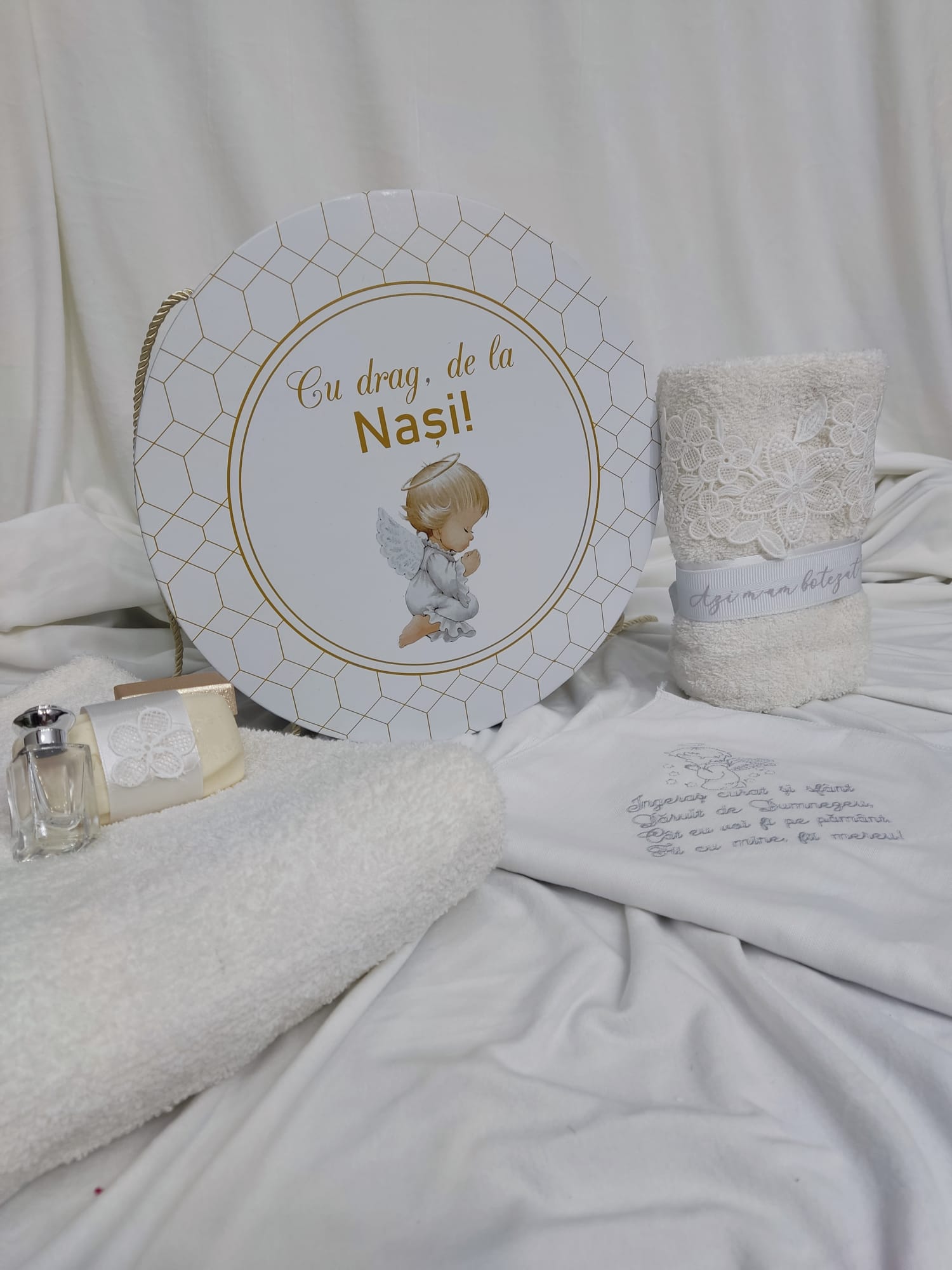 Trusou botez baiat - tematica îngeraș