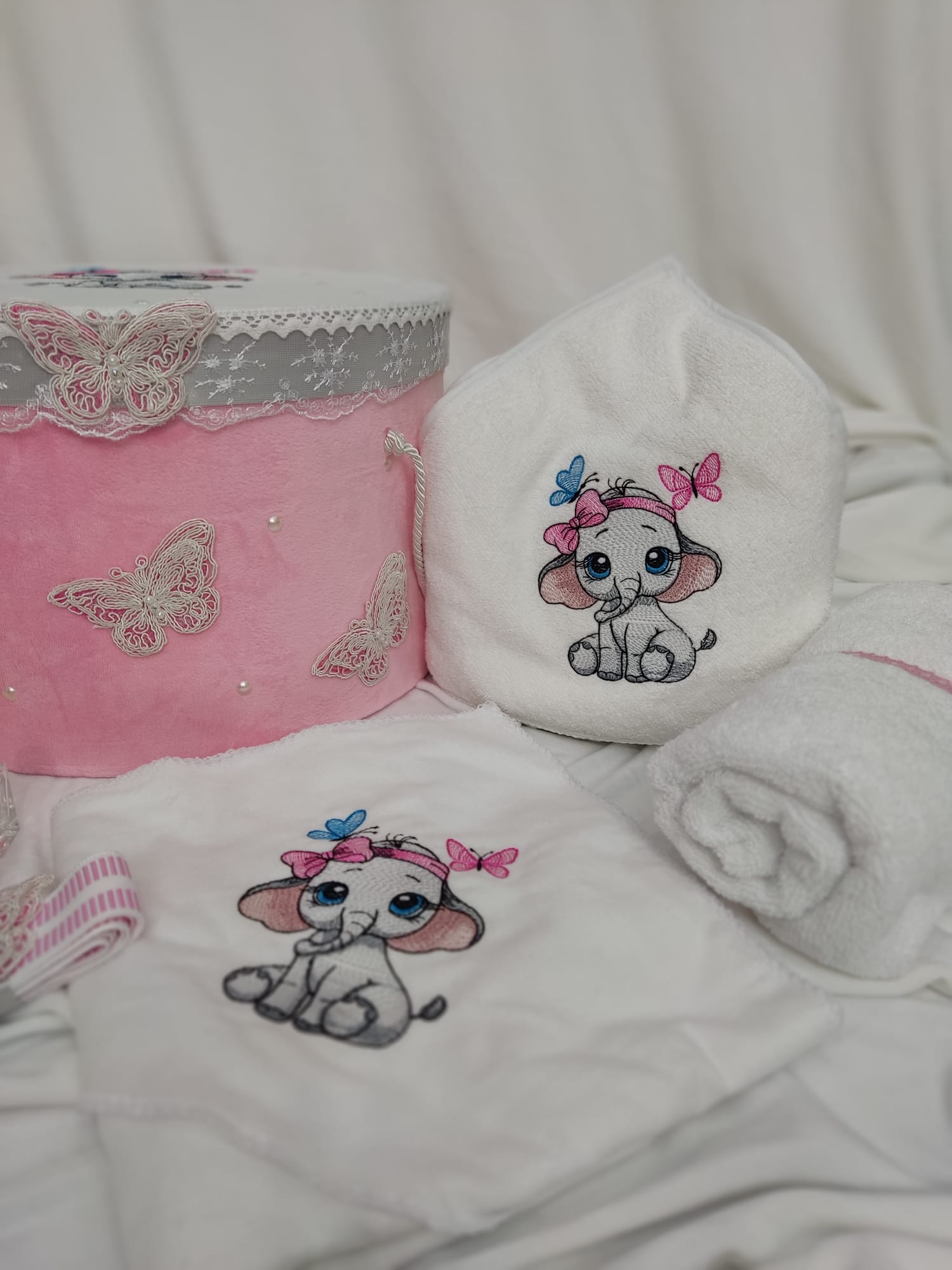 Trusou botez fetița - tematica elefantica