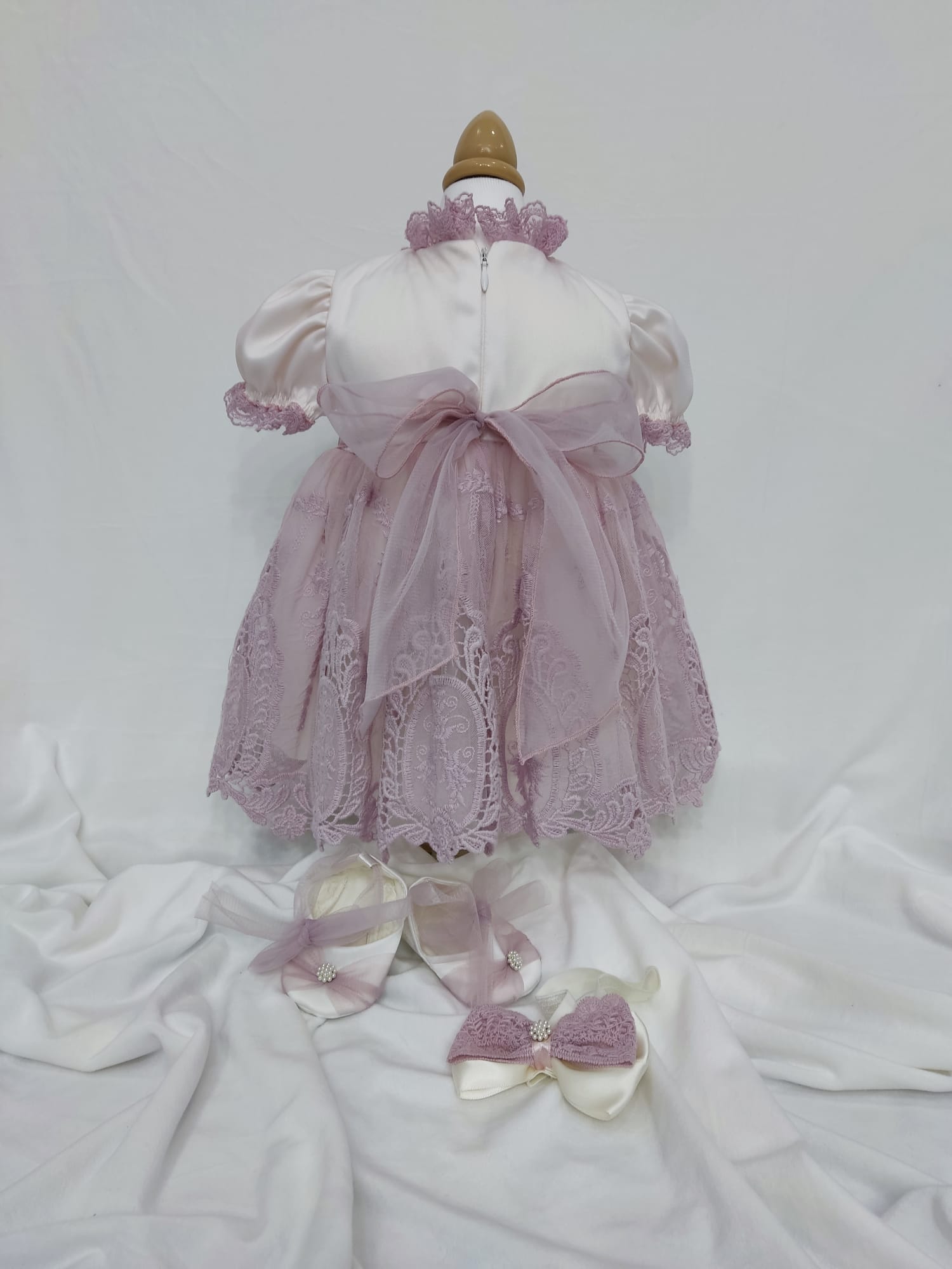 Rochiță de botez Manolia