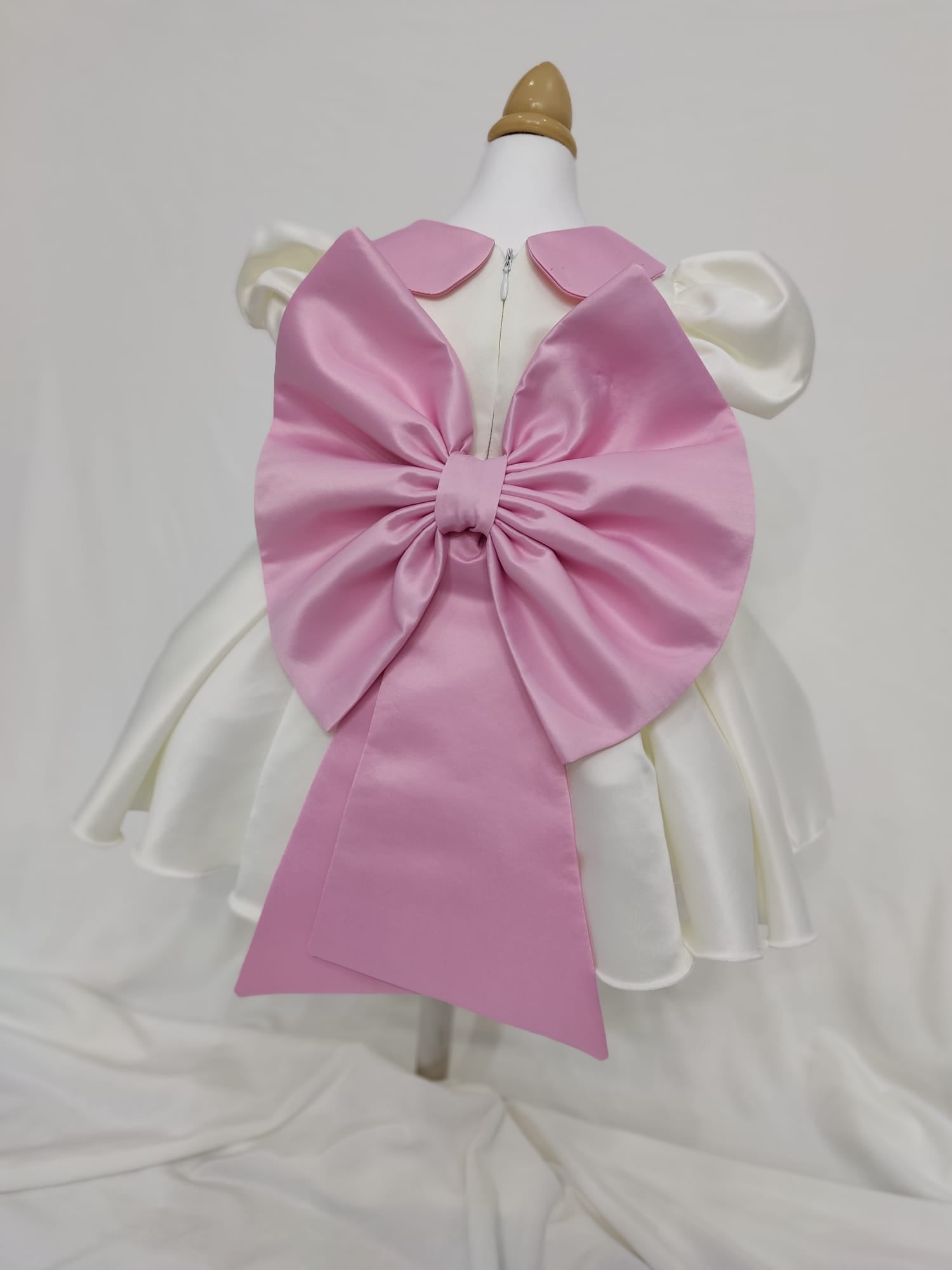 Rochiță de botez Cataleya