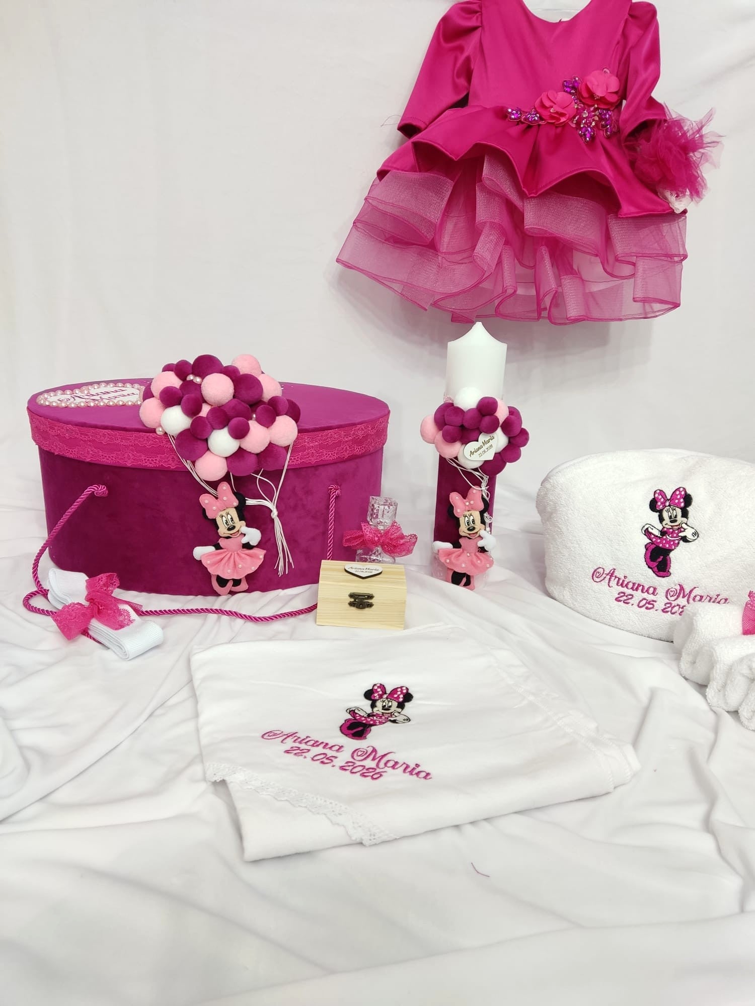 Trusou complet botez fetita - Minnie fuchsia